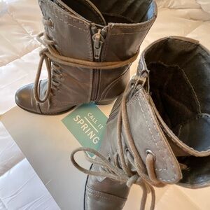 Gray Leather Women's Boots